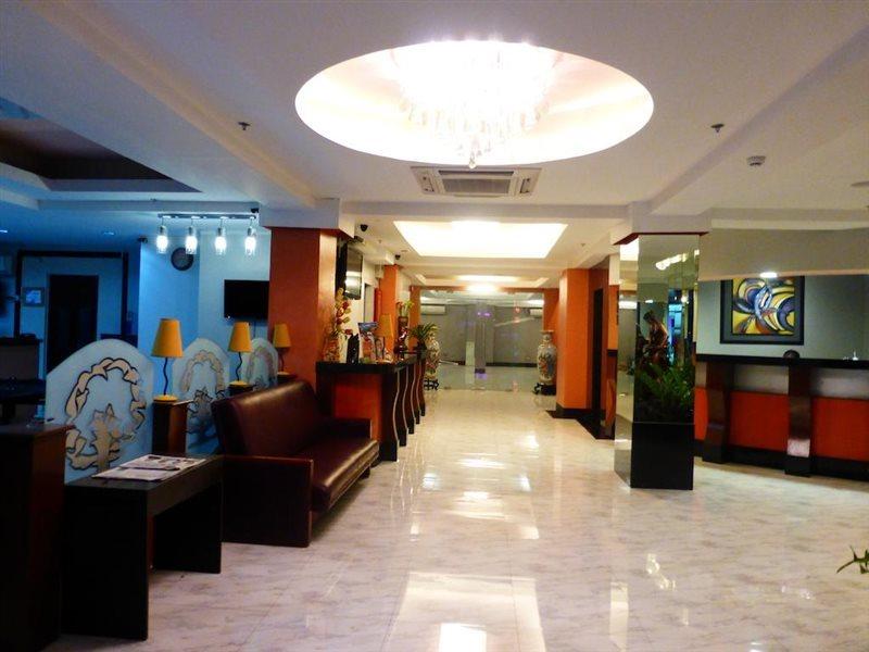 Silver Oaks Suites & Hotel Манила Экстерьер фото