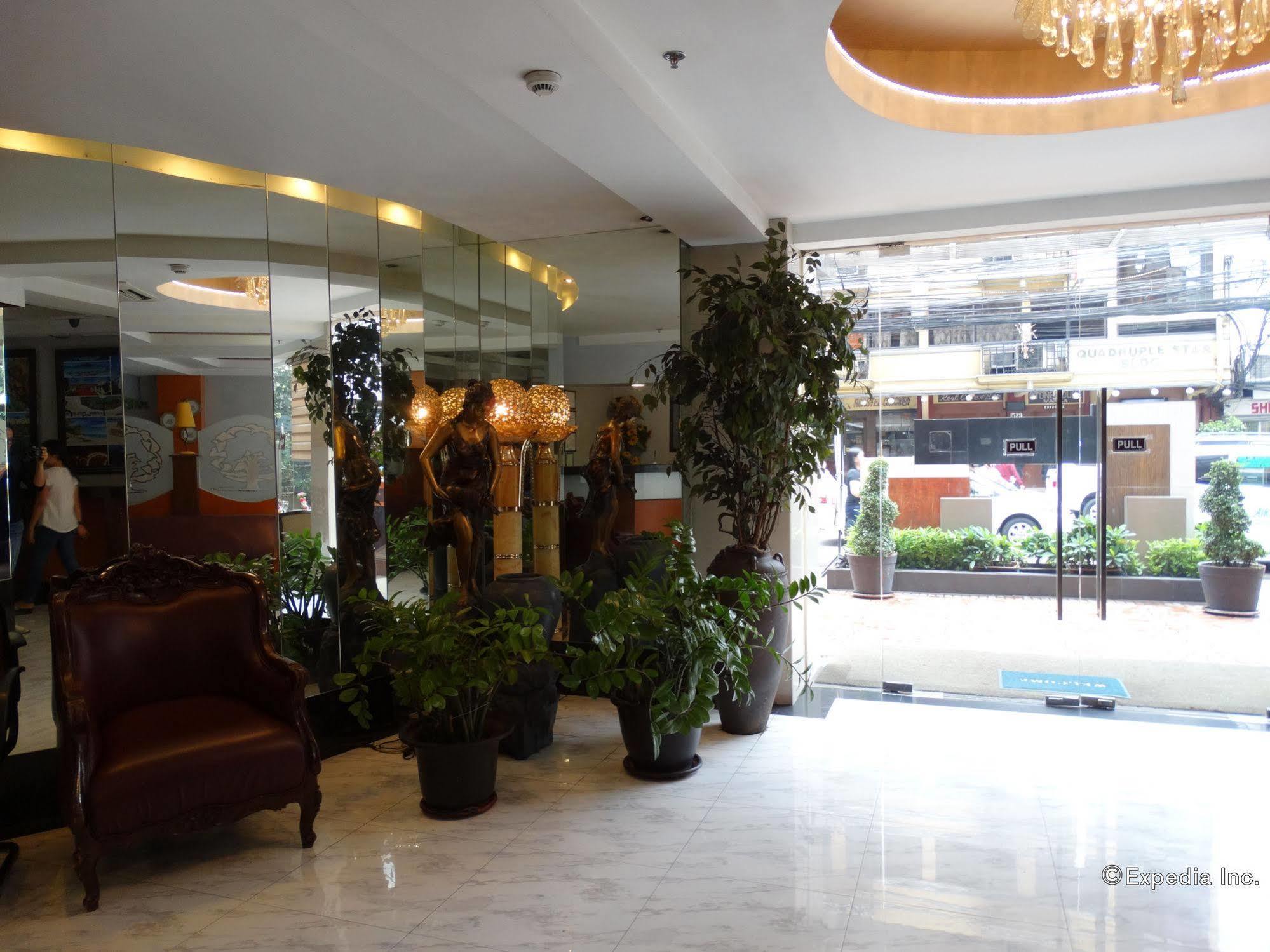 Silver Oaks Suites & Hotel Манила Экстерьер фото
